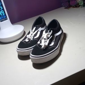 Vans Black US Youth 4.0